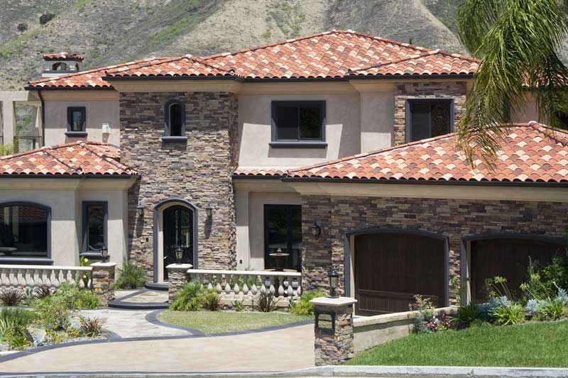 roofing contractors experienced in boral claylite installations